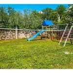 Krnic Olimpic Pool Dom wakacyjny Zadvarje