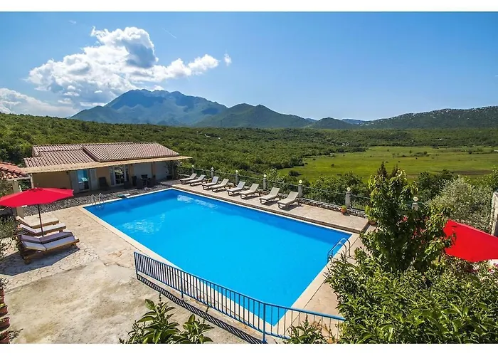 Krnic Olimpic Pool
